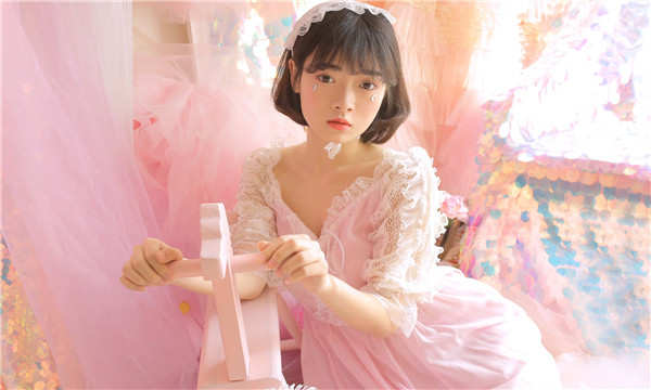 汕尾供卵试管代怀生子多少钱？这一直是很多不孕不育家庭关注的话题。在中国，不孕不育的发生率越来越高，根据《中国不孕不育现状调研报告》显示，育龄夫妇的不孕不育率从20年前的3%增长至现在的12.5%-18.2%，患者人数高达6000万以上。在这样的背景下，许多家庭通过供卵试管来实现自己的生育梦想。那么，供卵试管代怀生子的费用到底是多少呢？